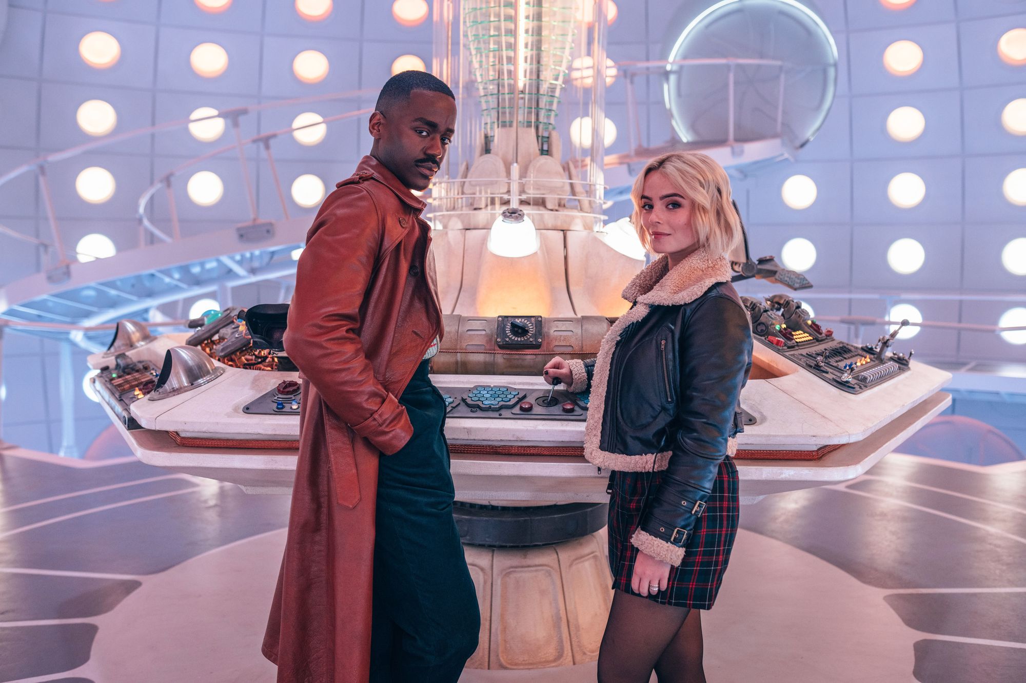 DoctorWhoRubyRoad-Stills-0010.jpg